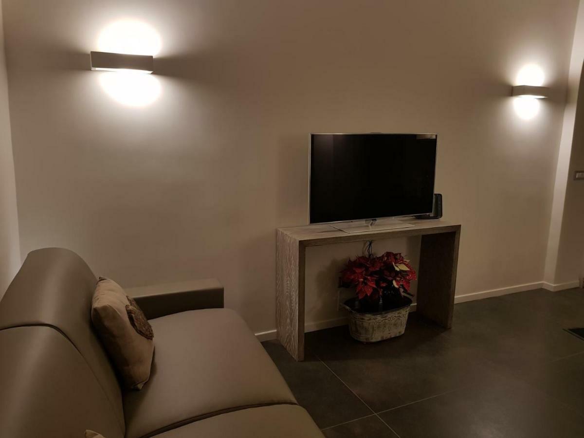 Home "Suite" Home 那不勒斯 外观 照片