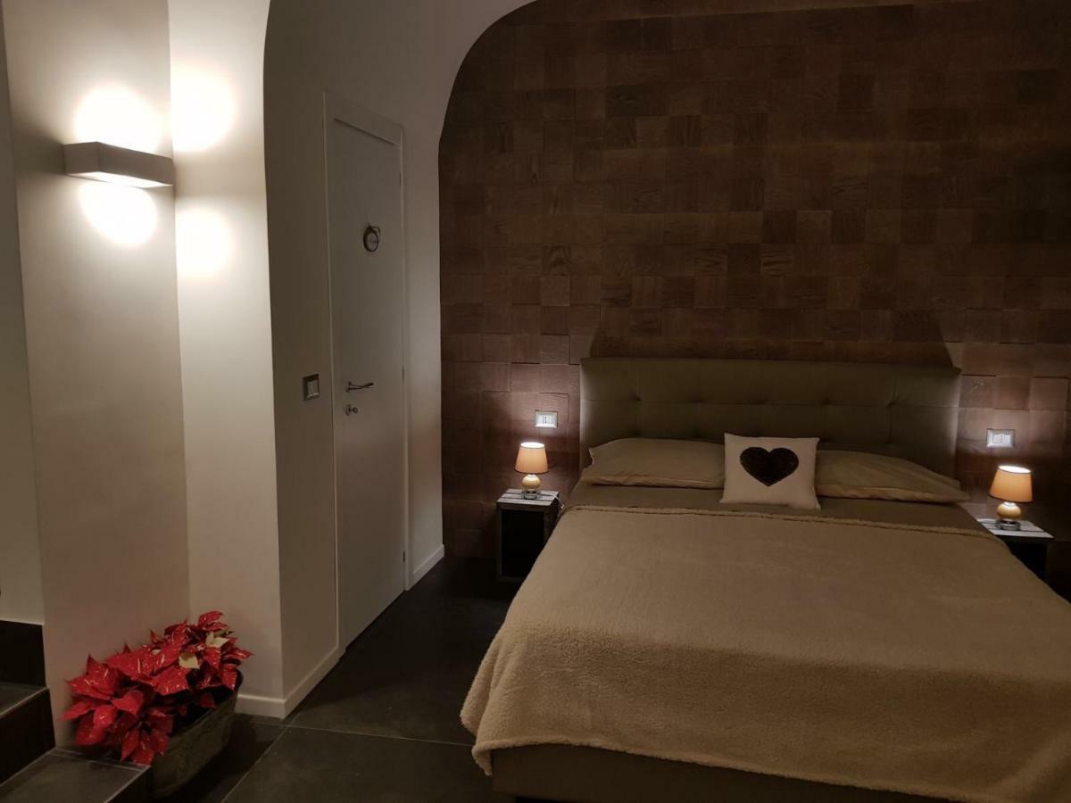 Home "Suite" Home 那不勒斯 外观 照片